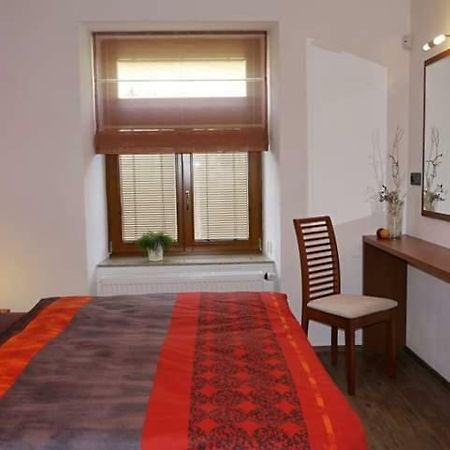 Domecek Milevsko Hotel Buitenkant foto